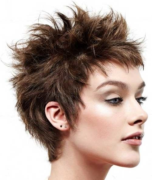 spiky hairstyle for women 2022