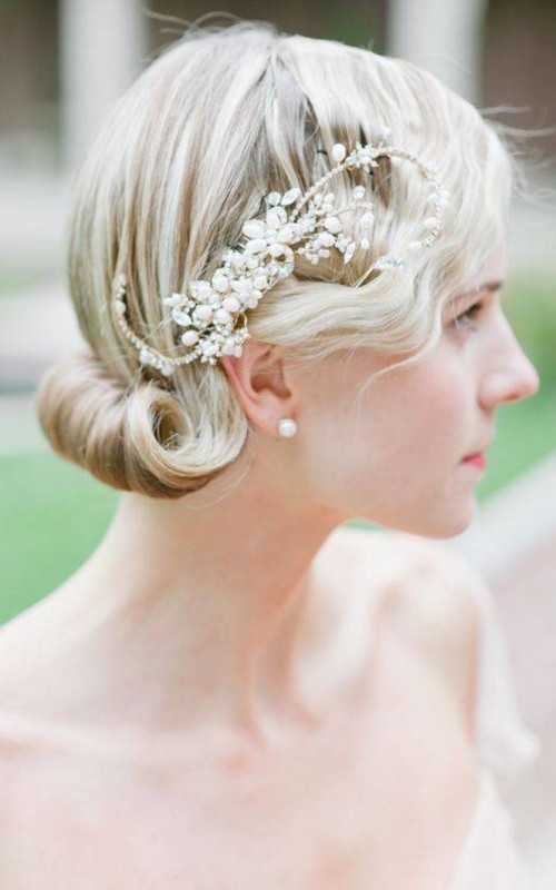 medium wedding hairstyle 2022